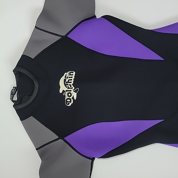 Dolphin Womens Shorty Wetsuit/ 12. - Picture 5 of 9